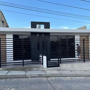 Amoblado 3 En Barrio La Campina Apartamento