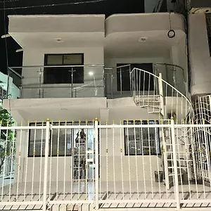Hostal La Nina Carmen Apartamento